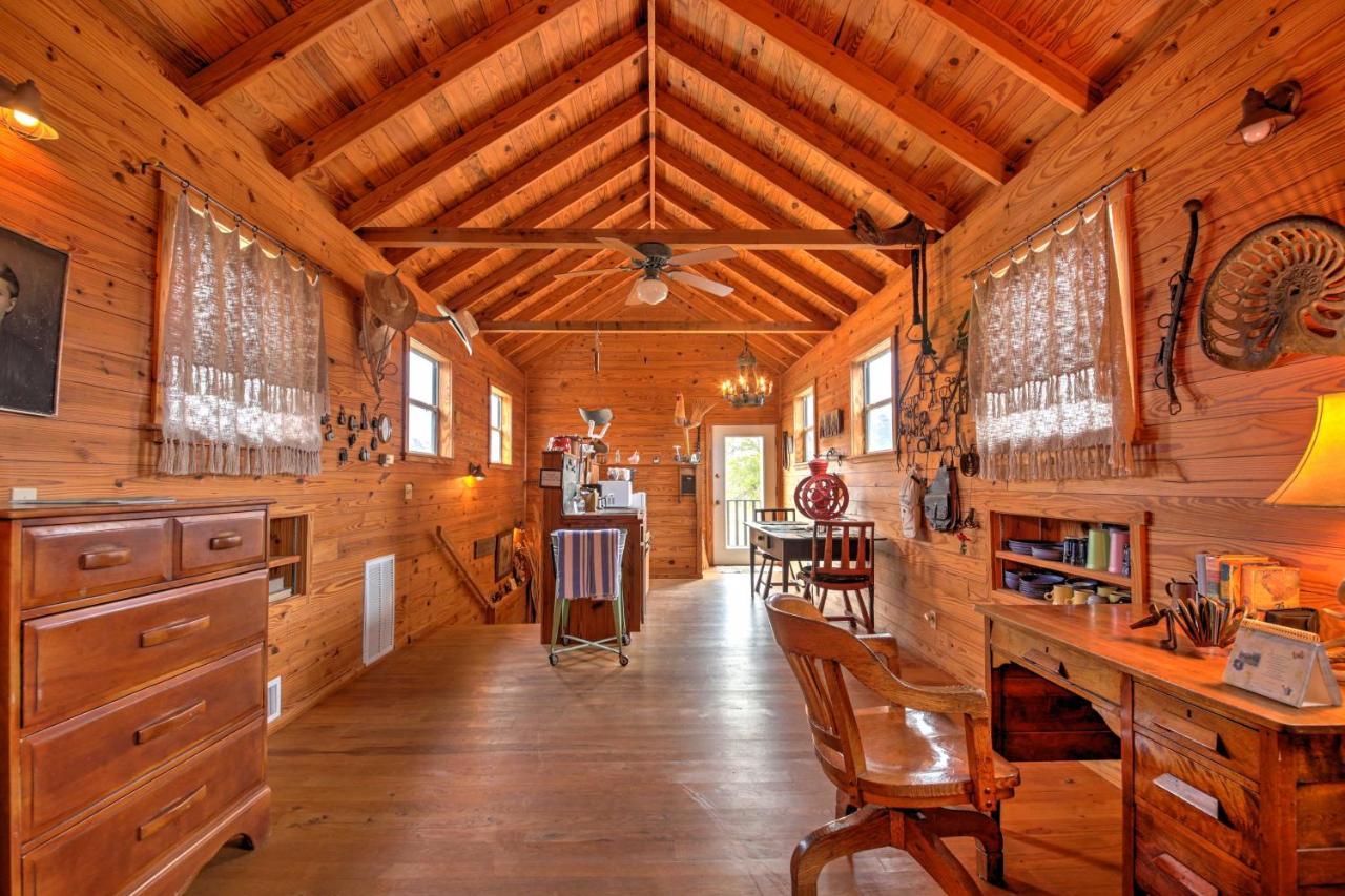 Ark Bunkhouse Fredericksburg Hideaway With Hot Tub Villa Eksteriør bilde